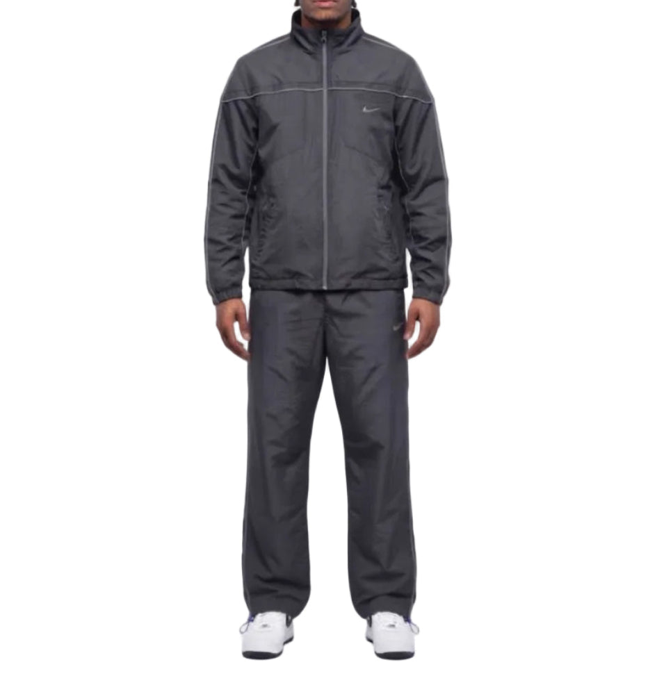 Nike Tracksuit (L)