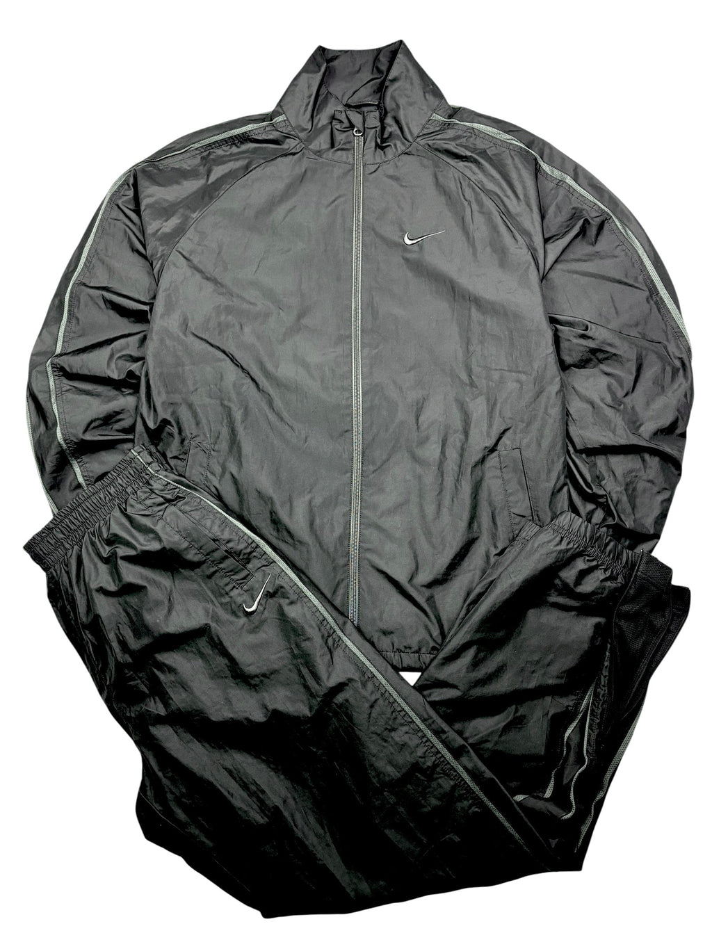 Nike Tracksuit (L)